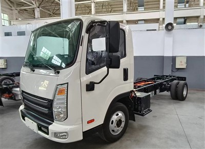 5-5-ton-electricity-truck-with-e-axle-catld87c1