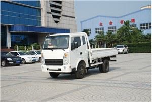 5-ton-light-duty-trucks-vehicles48300138905