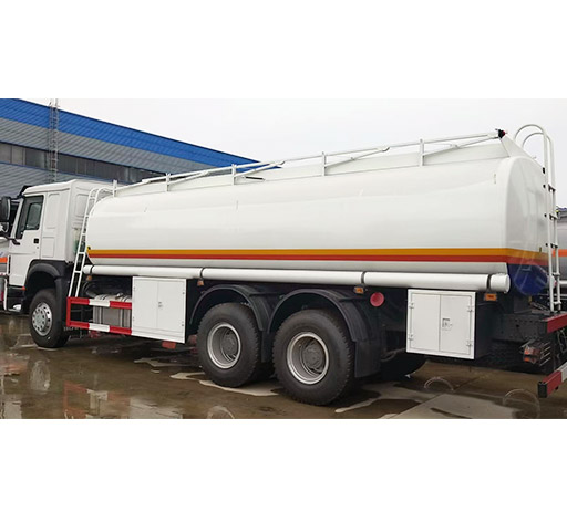 China_factory_HOWO_20_m³_fuel_tanker_truck_price-2