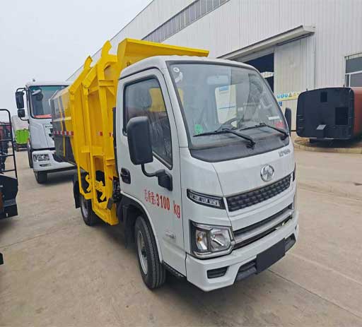 China_yuejin_5cbm_side_mounted_trash_vehicles-2