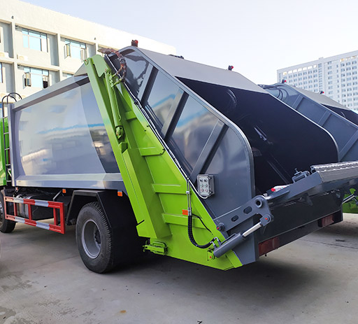 Dongfeng_15_m³compactor_garbage_truck-3