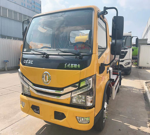 dongfeng_3.5cbm_bitumen_distributor_truck-1