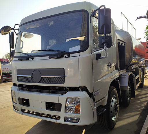 dongfeng_62__15000L__Aviation_kerosene_transport_vehicle-1