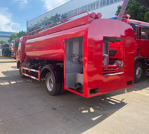 dongfeng__5ton_water_fire_fighting_truck-3