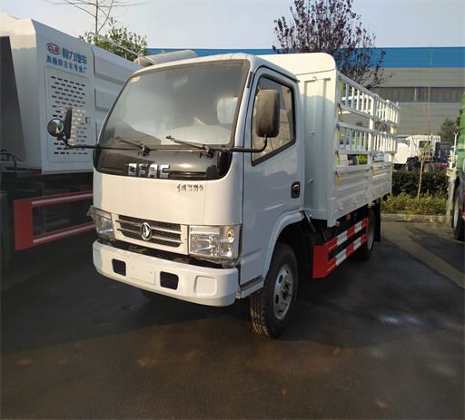 dongfeng_small_fence_cargo_truck-1