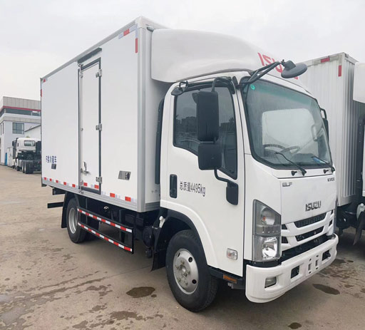 isuzu_4.2m_cargo_box_5ton_capacity_refrigerator_truck-2