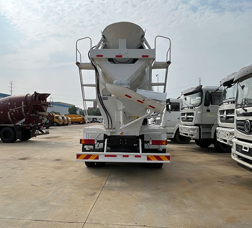 shacman_10_m³_cement_mixer_tank_truck-3