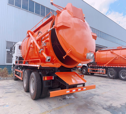 shacman_20cbm_vacuum__sewage_suction_truck-2