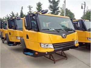 xcmg-new-mobile-crane-truck-cabin07254463005