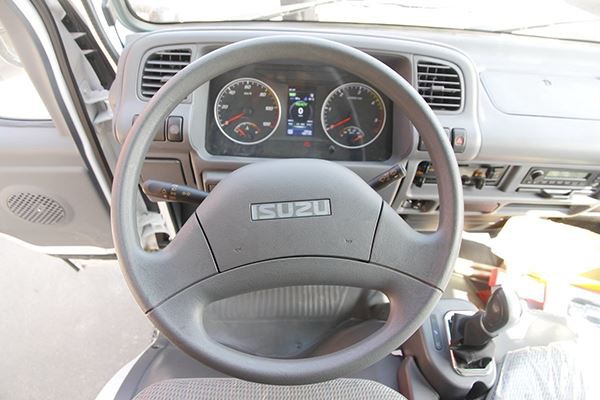 ISUZU EV100 Electric Truck 11