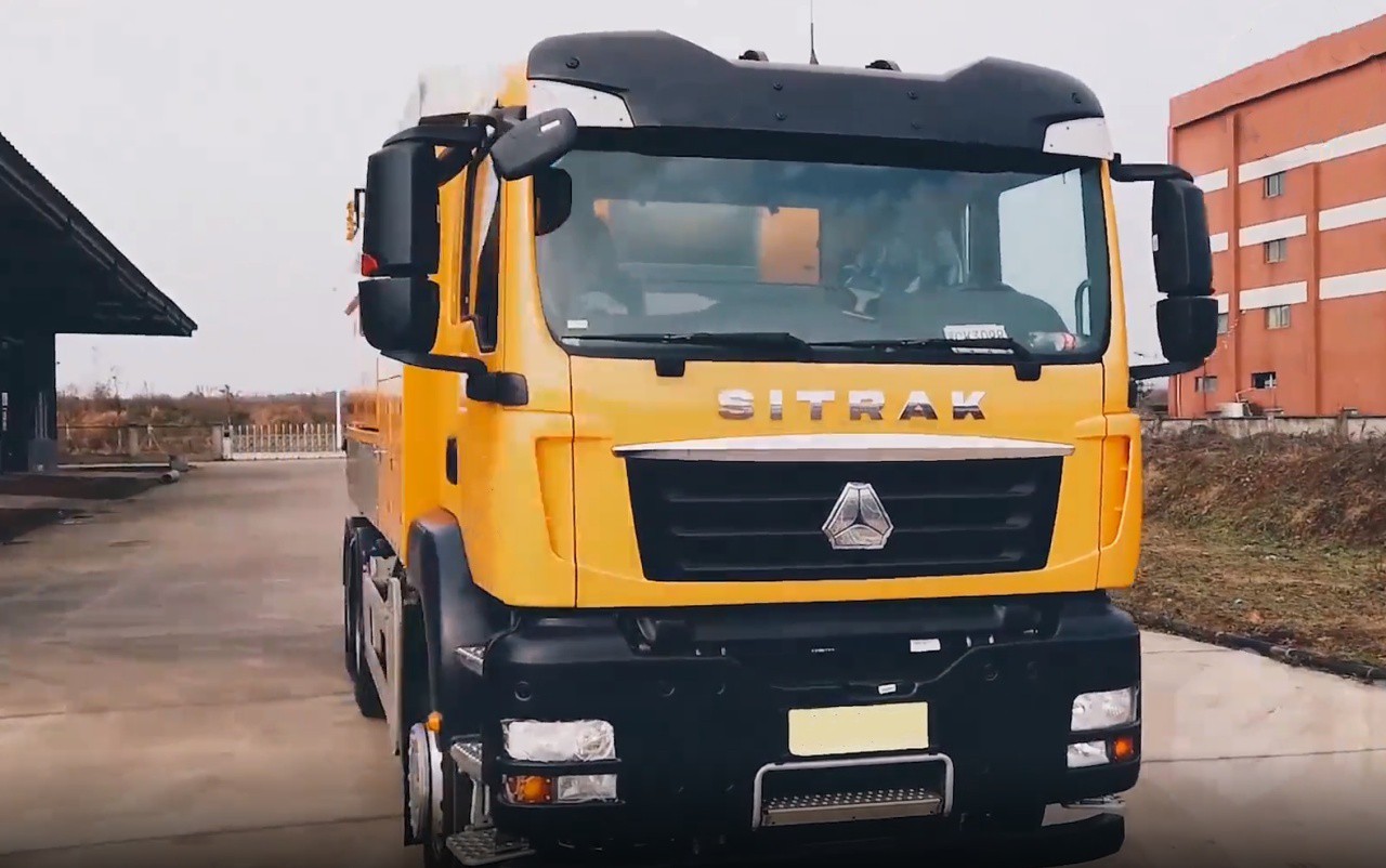 SITRAK 15000 Liters Sewer Jetting Truck 4 SITRAK 15000 Liters Sewer Jetting Truck 4